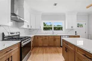 249 Bedford Ave, New Hyde Park, NY 11040 - Photo 10