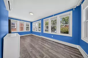 38-22 205th St, Bayside, NY 11361 - Photo 10