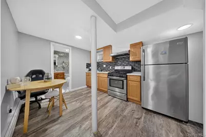 3822 205th Street, Bayside, NY 11361 - Photo 26