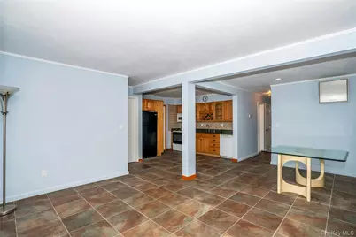 15 Greenbrier Lane, Sayville, NY 11782 - Photo 14