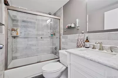 123 Mamaroneck Avenue #215, Mamaroneck, NY 10543 - Photo 14