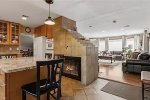 4 Manitou Trail, White Plains, NY 10603 - Photo 12