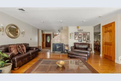 4 Manitou Trail, White Plains, NY 10603 - Photo 6