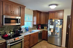9 Creekview Ct, Wappingers Falls, NY 12590 - Photo 12