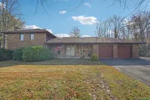 24 Brenda Ln, Bardonia, NY 10954 - Photo 4