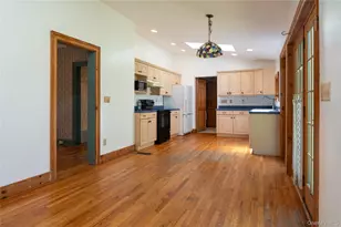 1402 Albany Ave, Kinderhook, NY 12184 - Photo 16