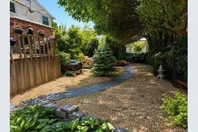 83 Bud Lane, Levittown, NY 11756 - Photo 4