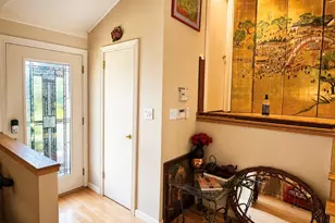 83 Bud Ln, Levittown, NY 11756 - Photo 6