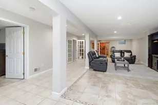 15 Ellis Dr, White Plains, NY 10605 - Photo 28
