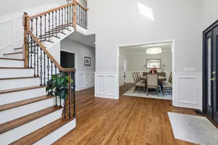 15 Ellis Dr, White Plains, NY 10605 - Photo 8