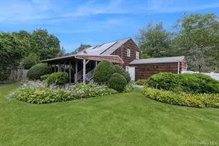 186 Oakwood Rd, Huntington Station, NY 11746 - Photo 20
