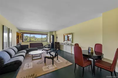 27010 Grand Central Parkway #4H, Floral Park, NY 11005 - Photo 6