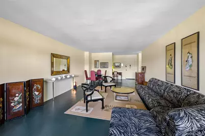 27010 Grand Central Parkway #4H, Floral Park, NY 11005 - Photo 8