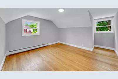 970 Hillman Street, West Hempstead, NY 11552 - Photo 24