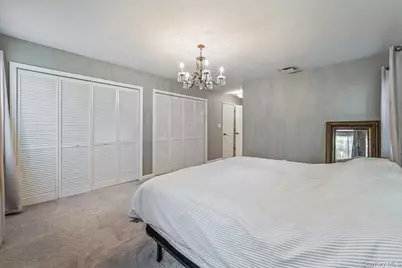 70 Manor Drive #A, Great Neck, NY 11020 - Photo 14