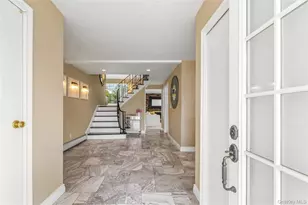 22 Delaware Ave, Jericho, NY 11753 - Photo 2