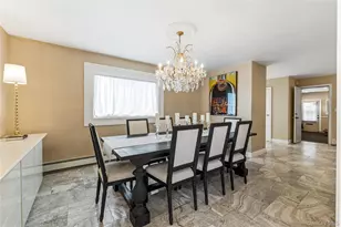 22 Delaware Ave, Jericho, NY 11753 - Photo 6