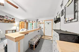 27 Delaware Dr, Sparrow Bush, NY 12780 - Photo 6