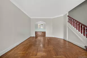 907 E 46th St, Brooklyn, NY 11203 - Photo 4