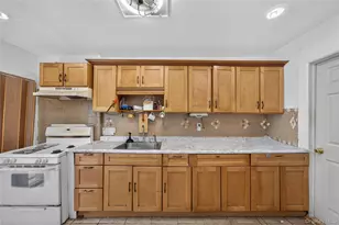 907 E 46th St, Brooklyn, NY 11203 - Photo 8