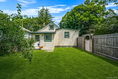 36 Rosalie Place, Patchogue, NY 11772 - Photo 26