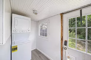36 Rosalie Pl, Patchogue, NY 11772 - Photo 16