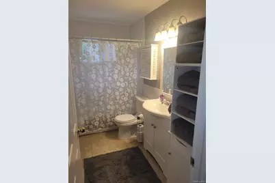 10 Graham Road, Hampton Bays, NY 11946 - Photo 24