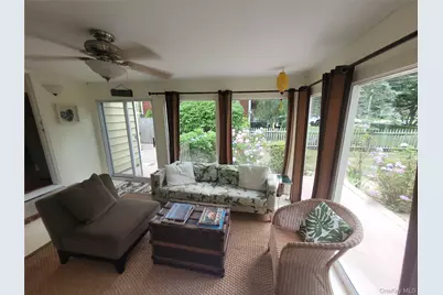 10 Graham Road, Hampton Bays, NY 11946 - Photo 26
