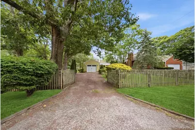 10 Graham Road, Hampton Bays, NY 11946 - Photo 8