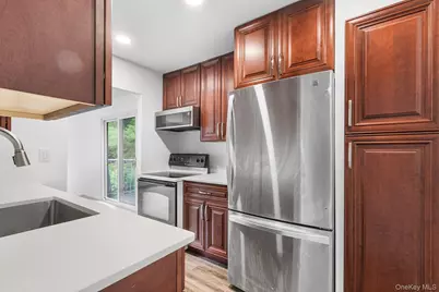 408 Carpenter Avenue #2, Newburgh, NY 12550 - Photo 10