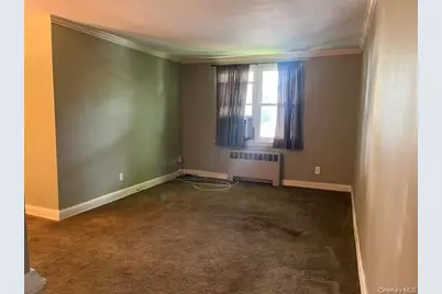 275 Maple Ave #B5, Rockville Centre, NY 11570 - Photo 6