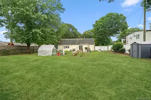 39 All Points Terrace, Holbrook, NY 11741 - Photo 26