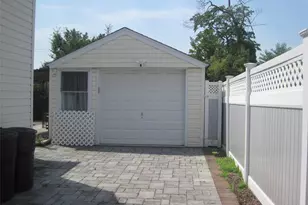 2618 Natta Blvd, Bellmore, NY 11710 - Photo 4