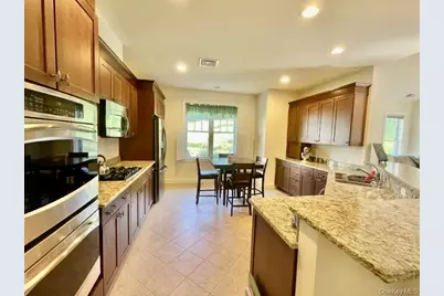 10 Maggie May Way, Cold Spring, NY 10516 - Photo 2