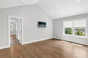 134 Montauk Hwy, Westhampton, NY 11977 - Photo 16