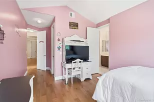 35 Monterrey Dr, Saint James, NY 11780 - Photo 26