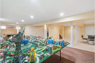 35 Monterrey Drive, Saint James, NY 11780 - Photo 30