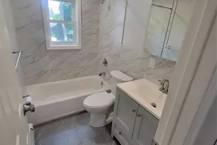 23 Tuthill St, Huntington, NY 11743 - Photo 8