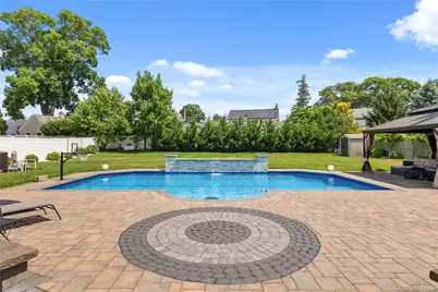 236 Windsor Avenue, Brightwaters, NY 11718 - Photo 30