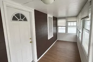55 A Prospect Ave, East Rockaway, NY 11518 - Photo 4