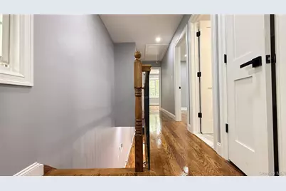 107-29 118th Street, Richmond Hill, NY 11419 - Photo 8