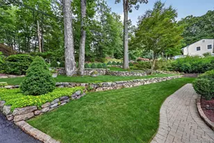 3 Hazelwood Rd, Sloatsburg, NY 10974 - Photo 2