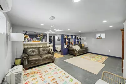 609 161st Street, Whitestone, NY 11357 - Photo 22