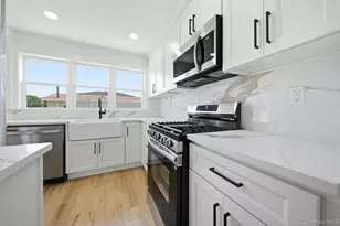 91 Doges Prom, Lindenhurst, NY 11757 - Photo 6