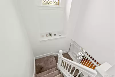 46 Meadow Lane, New Rochelle, NY 10805 - Photo 24