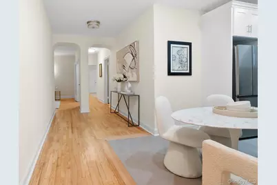 110-07 73rd Road #2K, Forest Hills, NY 11375 - Photo 2
