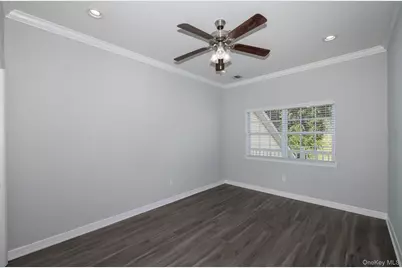 216 Center Court #216, Medford, NY 11763 - Photo 8