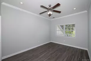 216 Centre Ct, Medford, NY 11763 - Photo 8