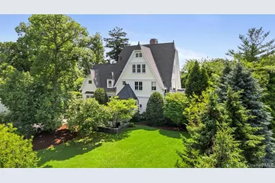 731 Forest Avenue, Rye, NY 10580 - Photo 2