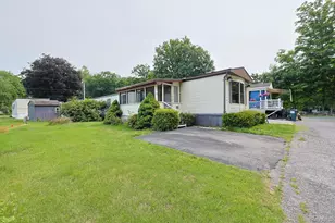 63 Tanglewood Rd, Hopewell Junction, NY 12533 - Photo 12